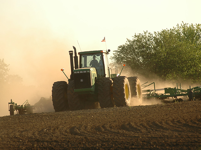 You&#039;ll owe income taxes on the full value of any equipment sold in year one, even if you use an installment contract to make payments more affordable for the new buyer. (DTN/The Progressive Farmer photo by Jim Patrico)